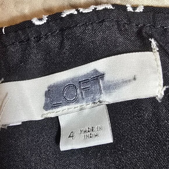 LOFT Black & White Embroidered Scalloped Mini Skirt Easter / Spring sz 4 - Picture 7 of 8